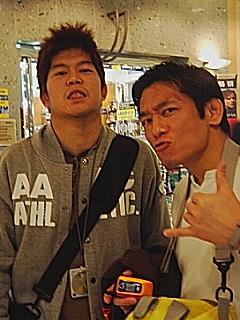 ウータン君とよしサマ_c0075155_1445314.jpg