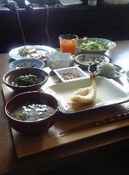 本日の朝食_a0019032_1451186.jpg