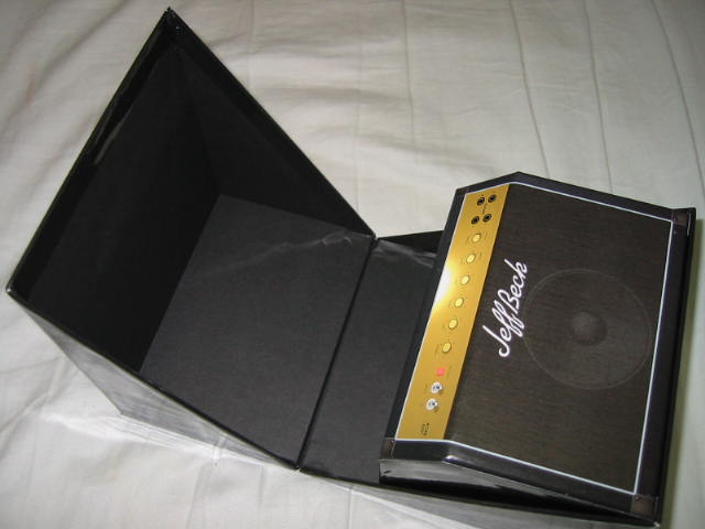 JEFF BECK SONY特典箱到着&来日公演決定!_b0042308_03254.jpg