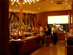 柿安 三尺三寸箸 ららぽーと店_b0054727_3104240.jpg