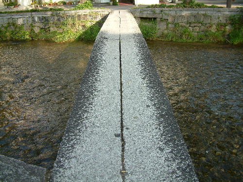 「京都旅行　早起きして白川～一本橋、三条大橋へ」_a0000029_20592766.jpg