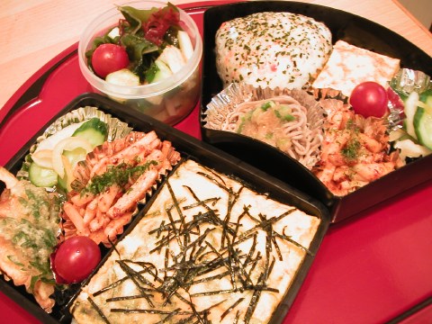 今日の朝弁と昼弁当_b0033423_10181842.jpg