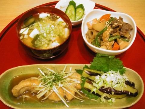 昨日の晩ご飯_b0033423_7531930.jpg