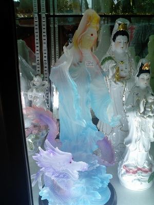 #068 ワット・ノーン・ホーイ(วัดหนองหอย) ~ラーチャブリー~_c0039685_21243960.jpg