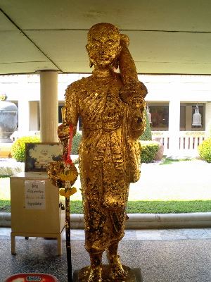#072 ワット・ピクン・トーン(วัดพิกุลทอง) ~シンブリー~_c0039685_20105912.jpg