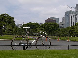 宝くじに望みを賭ける!_c0017199_22205750.jpg
