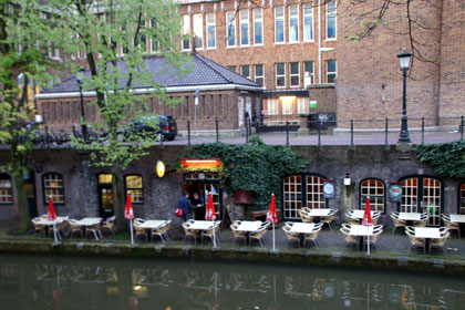 d0045372_23372275.jpg