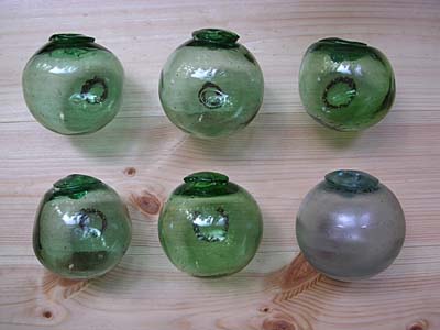 韓国の浮き玉 : Beachcombing for Japanese Glass Floats