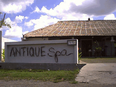d0038319_8595284.gif