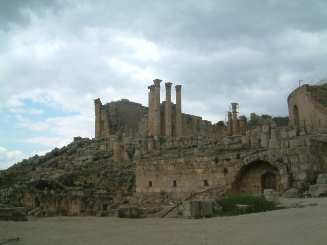 ジェラシュ遺跡　Jerash_c0011649_10494737.jpg