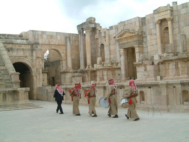 ジェラシュ遺跡　Jerash_c0011649_1053457.jpg