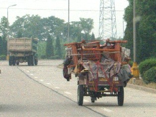 車窓から（中国・南京付近編）・・・_c0012532_11585377.jpg