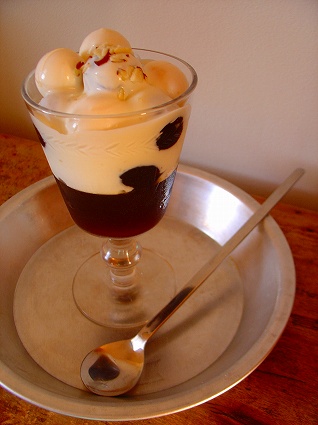 コーヒー ミルクボールゼリーのマスカルポーネクリームがけ ロブネットカフェ コーヒー ミルクボールゼリーのマスカルポーネクリームがけ ロブネットカフェ