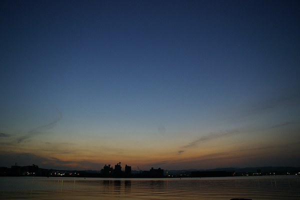 梅雨の合間の夕景_c0071061_21245380.jpg