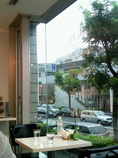 b0039090_08457.jpg