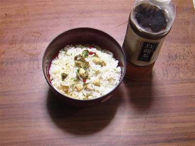 冷やし烏龍茶漬け_b0065730_22511884.jpg