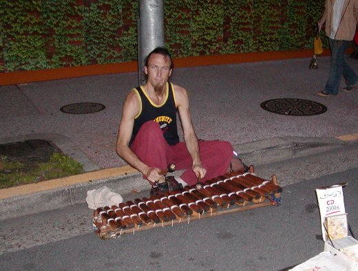 Street Musician_c0057390_23463237.jpg