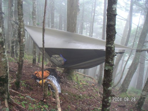 Hennessy Hammock / ULTRALITE BACKPACKER A-SYM : 山より道具 Hennessy Hammock / ULTRALITE BACKPACKER A-SYM : 山より道具