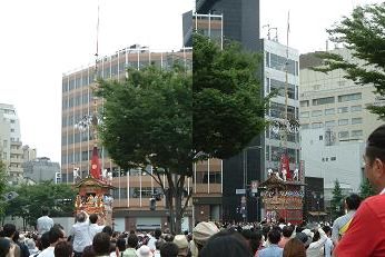 日曜の山鉾巡行_c0049950_2128115.jpg