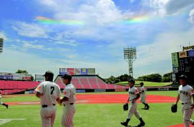 光る雲たなびく虹　「彩雲」仙台で確認_b0067585_12365192.jpg