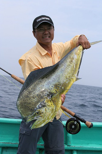 シイラのフライフィッシングと散水機 奥山文弥 Fumiya S Flyfishing Diary 徒然 釣れ ズレ 釣り日記 シイラのフライフィッシングと散水機 奥山文弥 Fumiya S Flyfishing Diary 徒然 釣れ ズレ 釣り日記