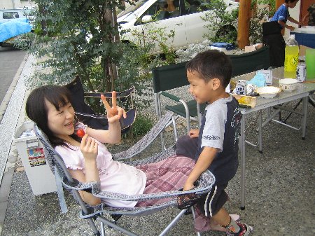 まぁどうぞどうぞ!_c0038619_22575917.jpg
