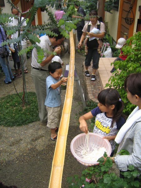 3・流し素麺_c0038619_2347977.jpg