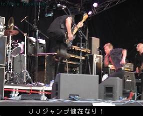 The Stranglers - Europe - July, 2005 【報告者：Yuka Takahashi】_d0008772_1218241.jpg