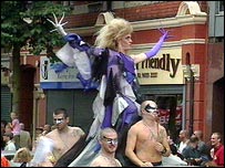 Northern Ireland\'s gays march on - BBC_d0066343_9532036.jpg