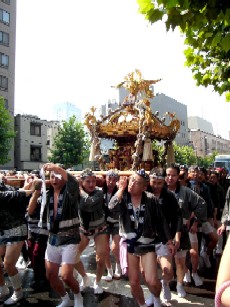 住吉神社例大祭2005 その1_e0018350_1551652.jpg