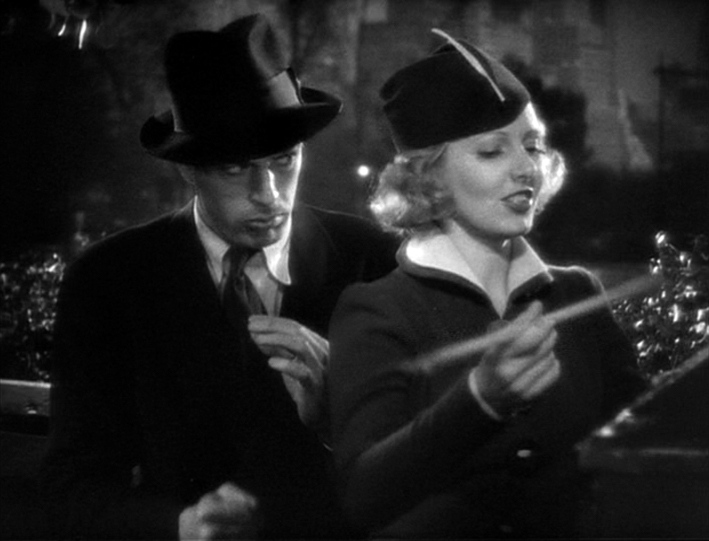 ジーン・アーサー（Jean Arthur）「オペラハット」（1936年）_e0042361_11513055.jpg