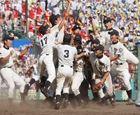 熱闘_e0031911_23595329.jpg