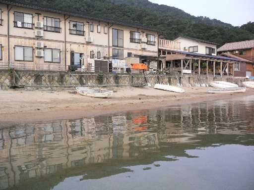 民宿　長兵衛　～福井県敦賀市　水島海水浴～_c0029849_9504647.jpg