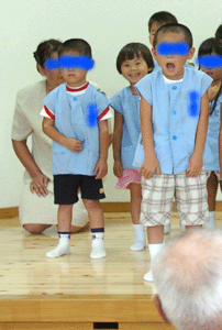 b0056924_10573381.gif