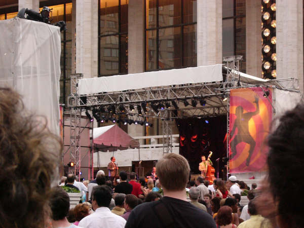 Nightcrawlers @ Lincoln Center, New York, July 12 2005 _c0049302_1721758.jpg