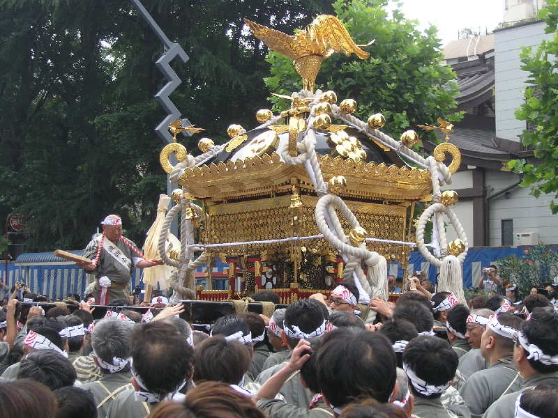 鳥越祭 千貫神輿 Weekend Walker S 祭暦