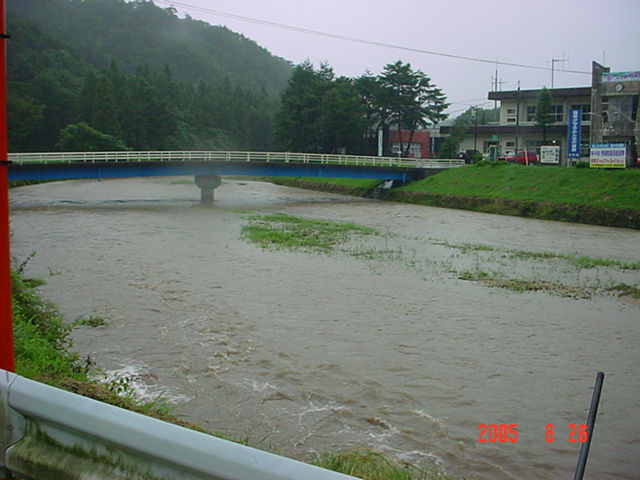 台風・河川状況_d0027486_7204643.jpg