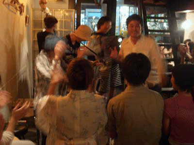 d0010809_23492676.gif