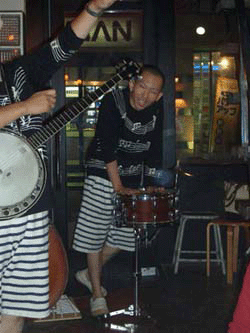 d0010809_23524178.gif