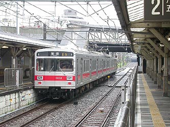 レコード資料室にて_c0048132_16415379.jpg