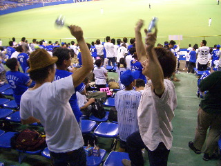 神宮外苑硬球観戦 フウサワ_b0048882_17234645.jpg