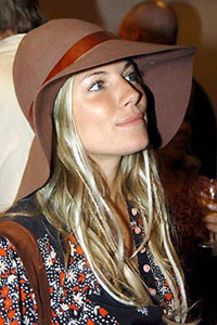 Sienna Miller _e0030820_1491839.jpg