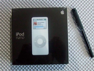 ipod nano 到着_a0002177_2119126.jpg