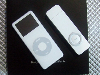 ipod nano 到着_a0002177_21193857.jpg