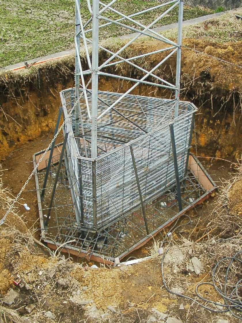 DIARY] タワーの基礎工事を実施｜きょうも無線日和
