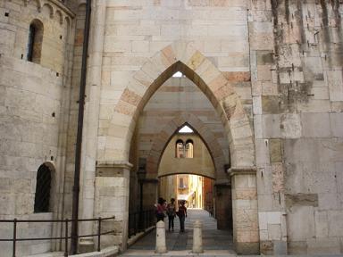 大聖堂 （Duomo）_d0006400_14114574.jpg