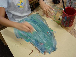Le Puyのふしぎな岩 制作 5年生 図工室から 図画工作の現場 Le Puyのふしぎな岩 制作 5年生 図工室から 図画工作の現場