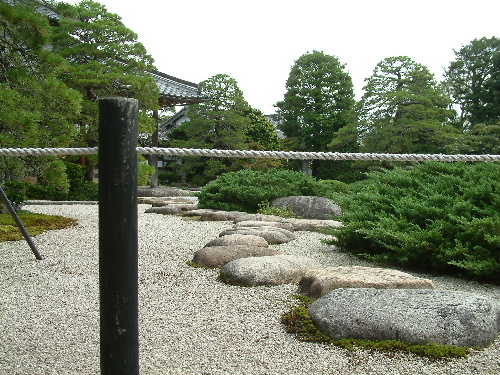 「島根・出雲 献上そば羽根屋さんで割子そば」_a0000029_122462.jpg