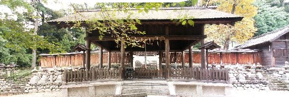 吉野宮滝～丹生川上神社中社方面探訪（05.09.15）②妹山・背山・大名持神社・・・_a0016431_157534.jpg