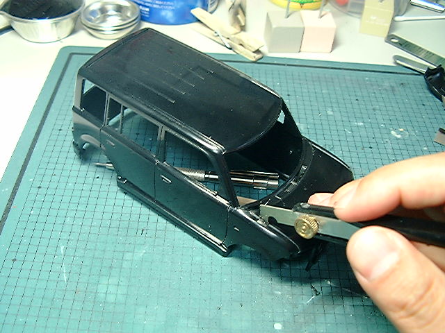 ボディのスジ彫り Toyota カーモデル製作日記 ボディのスジ彫り Toyota カーモデル製作日記